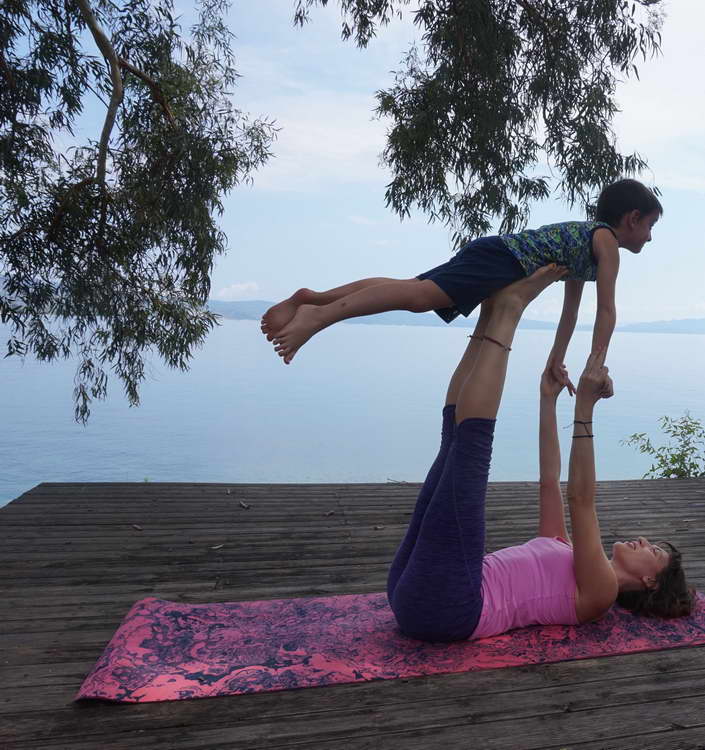 Τί είναι η yoga για παιδιά; Η απάντηση στο Fårö